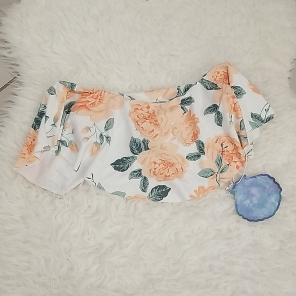 💕SHOW ME YOUR MUMU💕 Rose Ruffle Bikini TOP XS - Picture 8 of 8